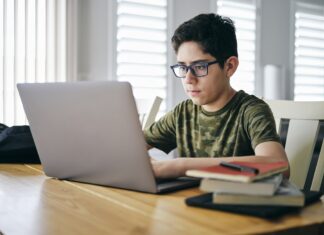 Inspiración para teens: IBM lanzó cursos gratuitos online
