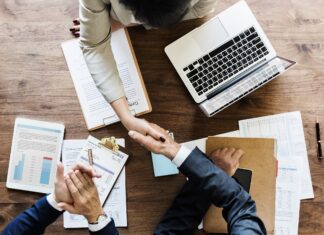 8 tendencias que marcarán las comunicaciones de los negocios este 2022