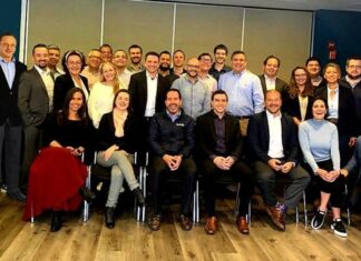 EATON celebró los 100 años de Tripp Lite en un evento regional con clientes y su equipo de Latinoamérica y el Caribe