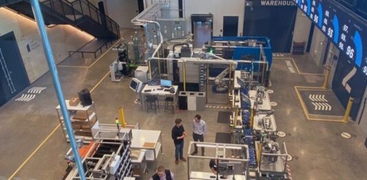 La fábrica inteligente en Wichita de la Industria 4.0 está abierta para testeos