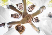 Kyndryl y United Way colaboran para fomentar la nueva generación de talentos tech en América Latina