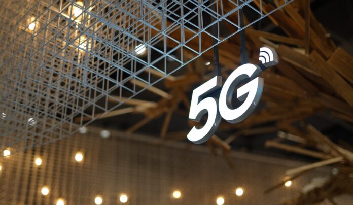 Red Hat y Samsung 5G