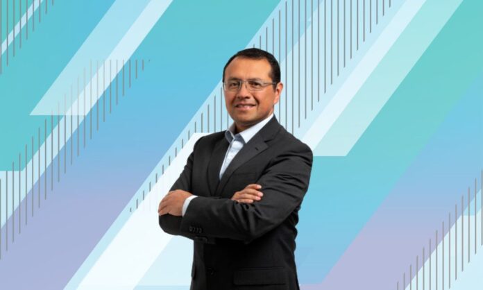 Hiram Monroy, Gerente de Comercial para AMD Hispanoamérica.