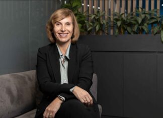 Mujer y tecnología: compromiso de inclusión para garantizar un futuro más equitativo