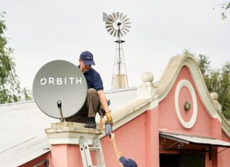 ORBITH puso a disposición de SAPEMs 1.700 kits gratuitos de internet satelital para escuelas rurales y dependencias municipales