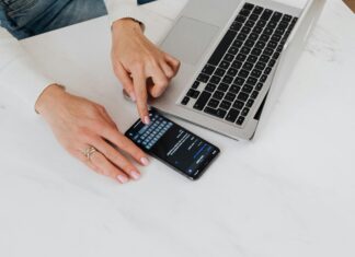 Kaspersky alerta que las búsquedas en ChatGPT pueden conducir a sitios maliciosos y de phishing Kaspersky alerta sobre los enlaces maliciosos de ChatGPT.