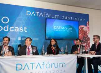 DataFórum Justicia 2024: Unitech presentó Iurix Cloud Native, potenciado con Iurix Mind Data Forum 2024