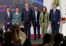 AWS lanza Región de infraestructura en el centro de México AWS en la Mañanera - conferencia de la Presidenta de Mexico