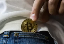 Ciberdelincuentes roban USD 485.000 en Bitcoin con software falso, alerta Kaspersky