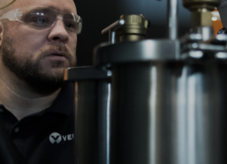 Vertiv anuncia el lanzamiento del portafolio de Servicios de enfriamiento líquido para aplicaciones informáticas de alta densidad Vertiv, Data Center.