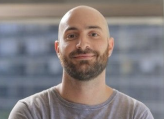 Luz en la oscuridad: cómo la Inteligencia Artificial puede transformar las compras públicas Ethix_