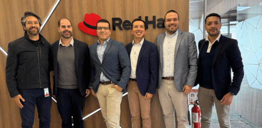 Red Hat apoya a las entidades financieras y fintech de Colombia con soluciones innovadoras y ágiles RedHat FSI Squad_Colombia