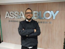 Juan Moreno Ortíz, de ASSA ABLOY: “Los usuarios buscan seguridad física y protección confiable de sus activos digitales” Juan Moreno Ortíz, Gerente de Desarrollo de Negocio para Centro y Sur de América en ASSA ABLOY Group.