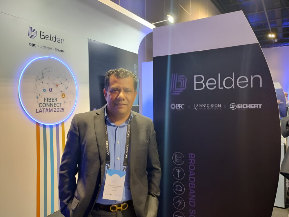 Ricardo Hernández, Coordinador del equipo de Ingeniería para Latinoamérica en Belden. Ricardo Hernández, Coordinador del equipo de Ingeniería para Latinoamérica en Belden.