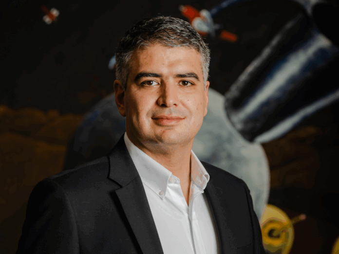 Mateo Diaz BeyondTrust (3) Mateo Diaz BeyondTrust (3)