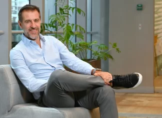 El software argentino transforma la economía y lidera en empleo, exportación y competitividad Portada-PABLO-FIUZA-CESSI (1)