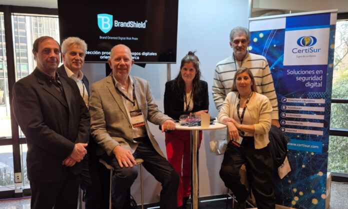 El equipo de CertiSur presente en CLAB2025