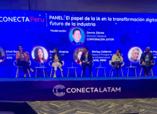 Se llevó a cabo con éxito CONECTA Perú 2025 CONECTA PERU Panel 2-El Papel de la IA en la transf. digital y el futuro de la industria
