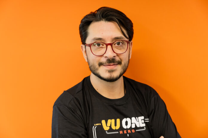 Sebastián Quezada, VU Sebastián Quezada, VU