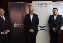 Informe Innovation Telescope de Indra Group se presentó en Perú PORTADA-Gonzalo Tassano, Responsable de Perú, Indra Group. Eduardo Torres-Llosa, COSAPI_ Yuri Aldoradin, Especialista en Política y Regulación Digital de la PCM.