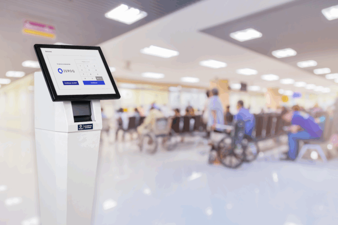 ZeroQ señala que el uso de la IA en atención al cliente permite reducir costos operativos.