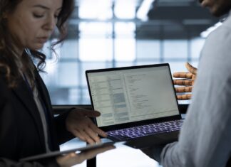 Sophos advierte que casi la mitad de las empresas siguen pagando por ataques de ransomware Ciberseguridad en las empresas.