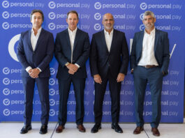 Telecom y Banco Macro se unen en Personal Pay para impulsar la digitalización de los servicios financieros en Argentina Juan Parma, CEO de Banco Macro; Jorge Brito, Presidente de Banco Macro; Roberto Nobile, CEO de Personal; y Martín Heine, CEO de Personal Pay.