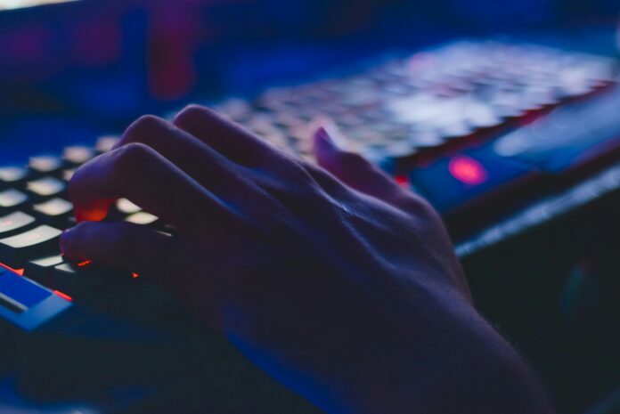 Kaspersky advierte sobre el mal hábito de no cambiar las contraseñas corporativas.