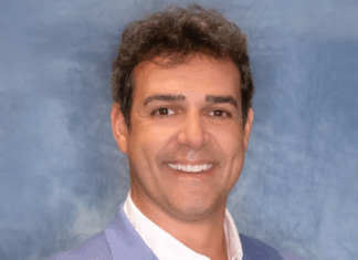 En ciberseguridad, ¿Entramos a la guerra de las máquinas? Los MSP deben pasar de la asistencia por IA a la autonomía Adam Winston, Chief Technology Officer y Chief Information Security Officer de Watchguard Technologies.