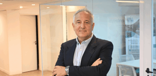 Por qué gestionar identidades (y los peligros de no hacerlo) Diego Minguillón, Socio Gerente de Plug Zone