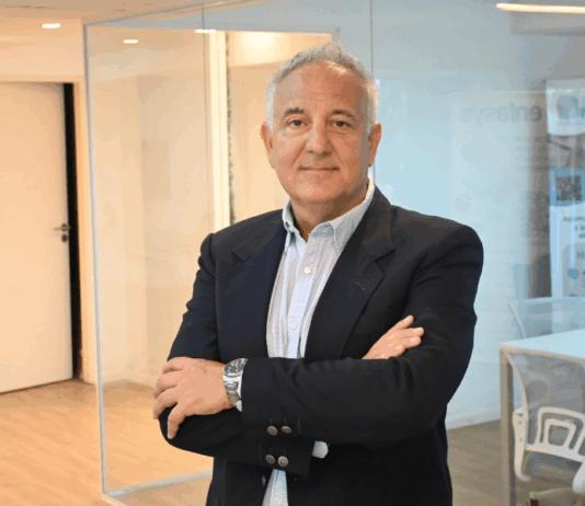 Por qué gestionar identidades (y los peligros de no hacerlo) Diego Minguillón, Socio Gerente de Plug Zone