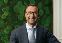 NTT DATA firma acuerdo estratégico con AWS para acelerar la adopción empresarial de cloud y Agentic AI Abhijit Dubey, Presidente y CEO de NTT DATA.