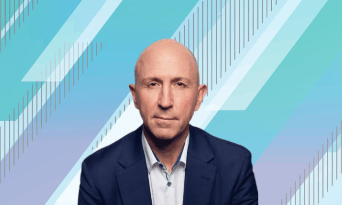 Scott Russell, CEO de NiCE.