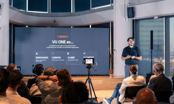 Sebastián Stranieri, Founder y CEO de VU.