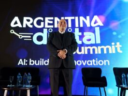 Argentina Digital Summit 2026: HONOR debuta como referente en IA para ecosistemas y dispositivos David Moheno, Director de Comunicación y Relaciones Públicas en HONOR LATAM.
