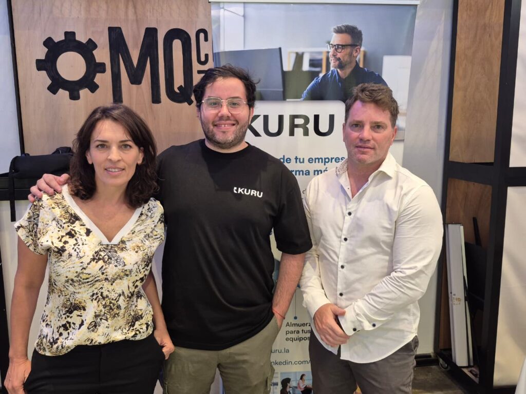 Equipo de KURU.