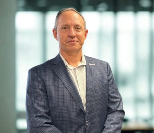 Riverbed: Aceleración de datos para reducir costos de IA y Nube Javier Chistik, Director Comercial para América Latina de Riverbed