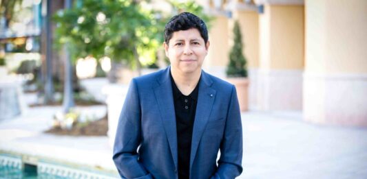 Zero Trust, la respuesta a un entorno digital sin fronteras Juan Alejandro Aguirre, Director de Ingeniería de soluciones para América Latina de SonicWall.