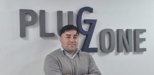 Gestión de permisos de compra en la industria alimentaria: Caso de éxito de eficiencia y control Gustavo Guerrero (Plug Zone) comenta e caso de éxito de una corporación de Alimentos.