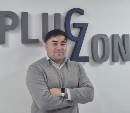 Gestión de permisos de compra en la industria alimentaria: Caso de éxito de eficiencia y control Gustavo Guerrero (Plug Zone) comenta e caso de éxito de una corporación de Alimentos.