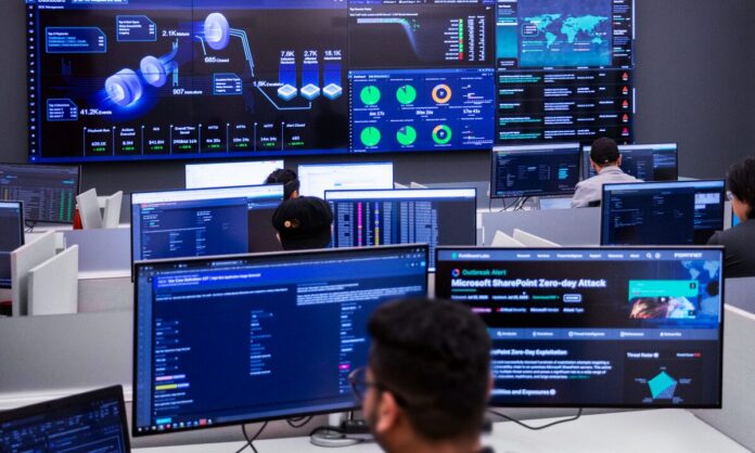Fortinet lanza FortiSOC.