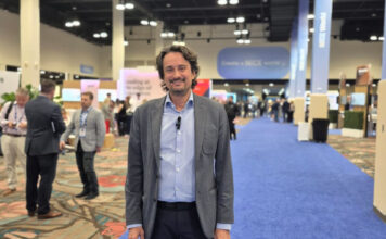 NiCE impulsa la revolución de la IA en el ecosistema regional de CX Luiz Camargo en NiCE World 2026