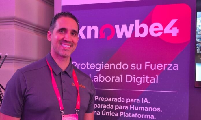 Oliver García, Gerente de Cuentas de Knowbe4. Oliver García, Gerente de Cuentas de Knowbe4.