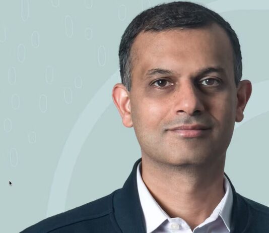 Oracle Fusion Data Intelligence ayuda a organizaciones a acelerar la toma de decisiones impulsada por IA T.K. Anand, vicepresidente ejecutivo de Oracle.