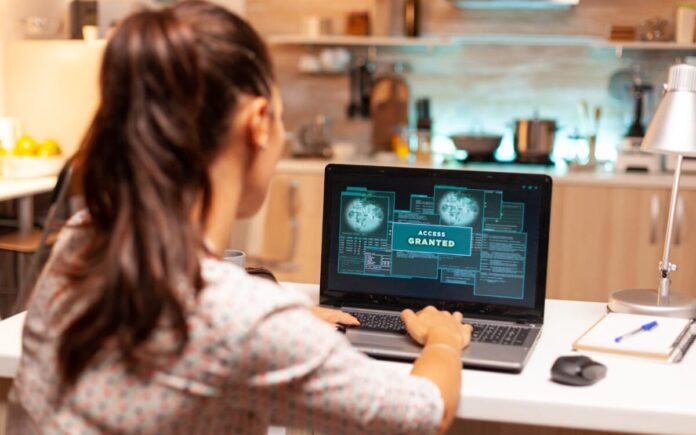 Kaspersky revela que ciberdelincuentesusan herramientas como ChatGPT, Claude y DeepSeek para atacar a PyMEs. Kaspersky revela que ciberdelincuentesusan herramientas como ChatGPT, Claude y DeepSeek para atacar a PyMEs.