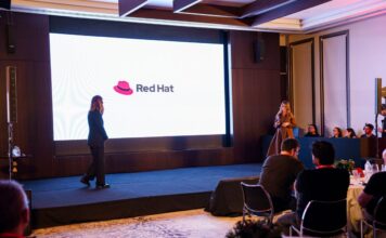 Red Hat reunió a líderes del sector financiero en la primera edición del Finance Forum Argentina Red Hat reunió a líderes del sector financiero en su primera edición de Finance Forum Argentina.