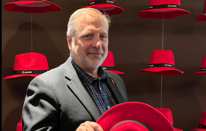 Alejandro Dirgan, líder de la plataforma RHEL para Latinoamérica en Red Hat.