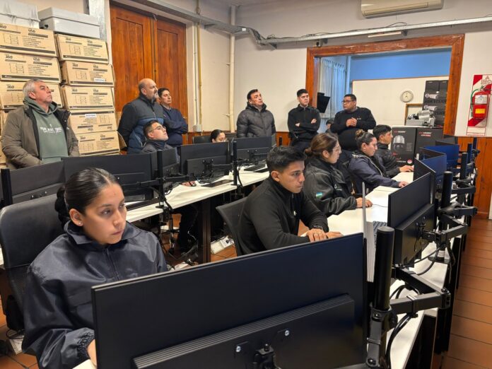 Uno de los centros de monitoreo de la Provincia de Río Negro que fueron adecuados por Exanet