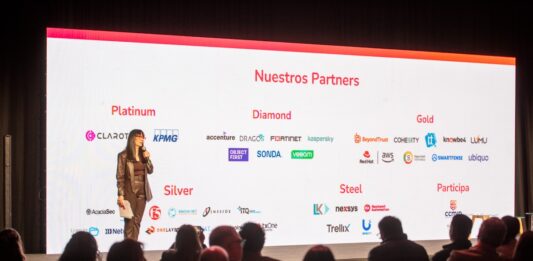 Industrial Cyber Summit 2026 abordó los desafíos del phishing y la IA para las industrias Industrial Cyber Summit 2026