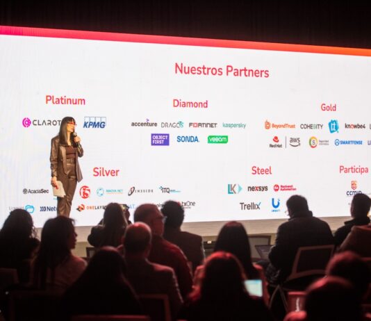 Industrial Cyber Summit 2026 abordó los desafíos del phishing y la IA para las industrias Industrial Cyber Summit 2026